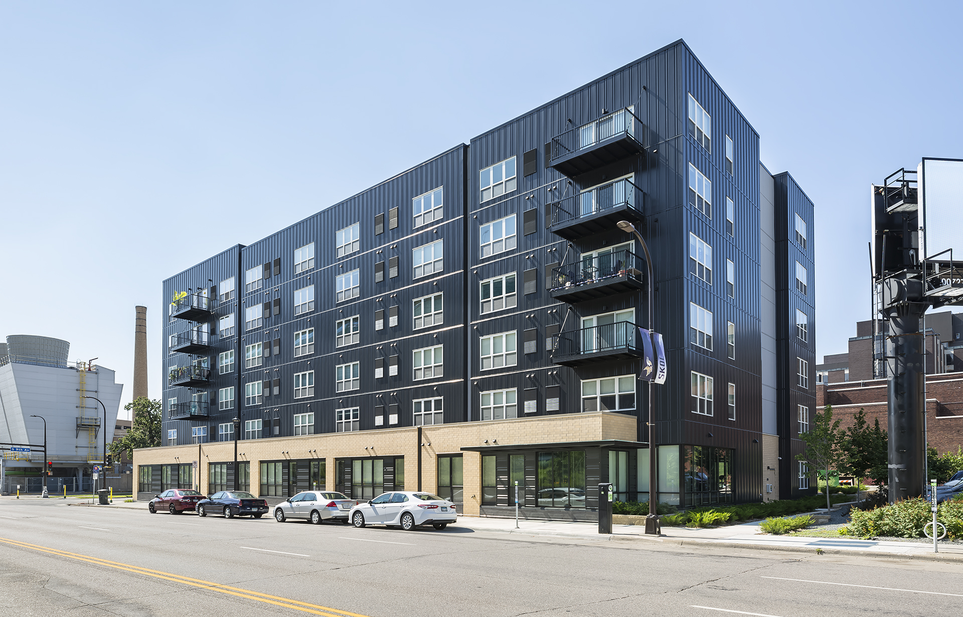 East Town Apartments MInneapolis Nordstrom Metal in Minnesota