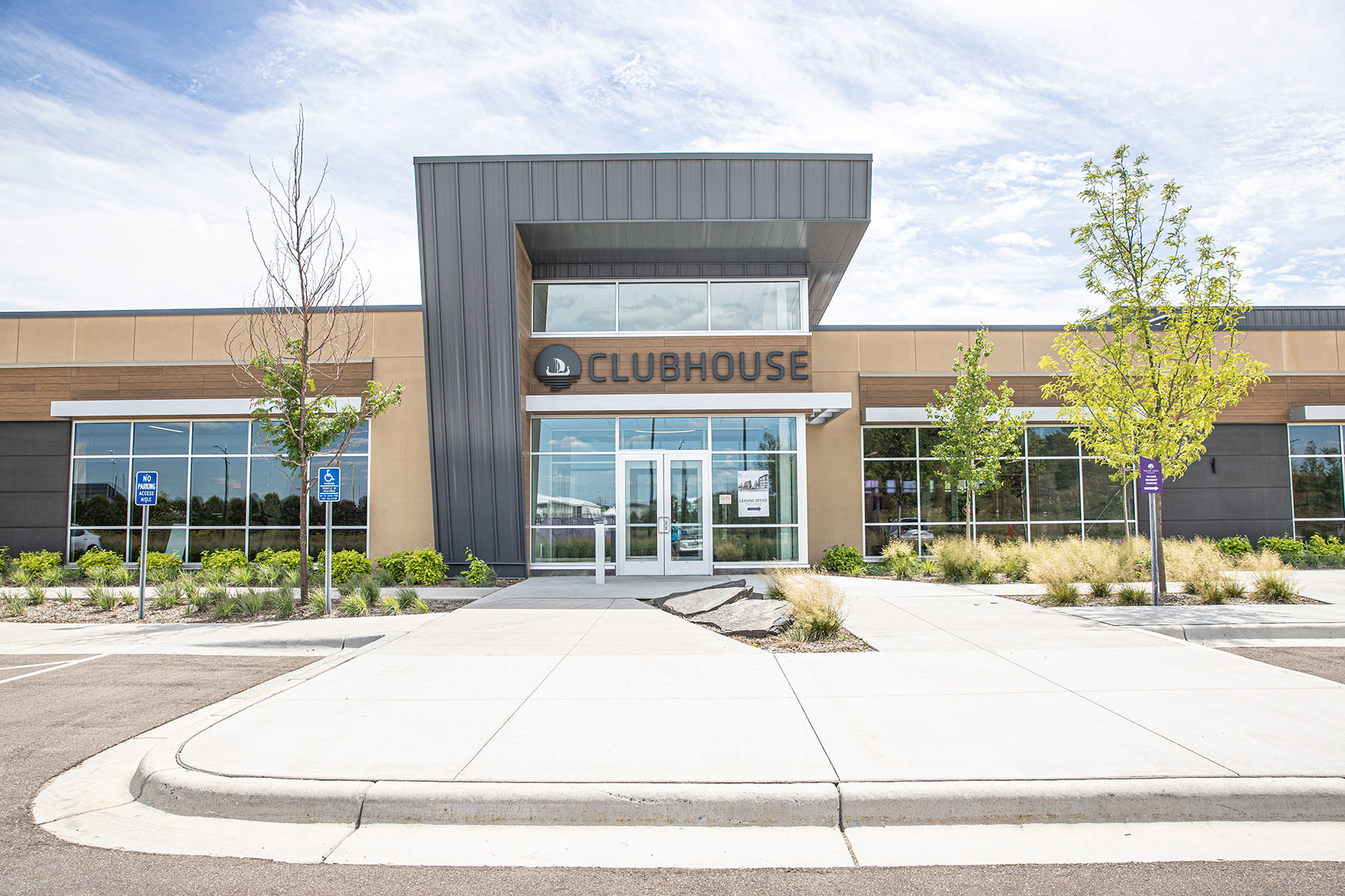 Viking Lakes Clubhouse Nordstrom Metal Rockford, Minnesota